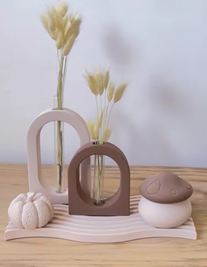 اکسسوری مینیمال رومیزی طرح هندسی و قارچ